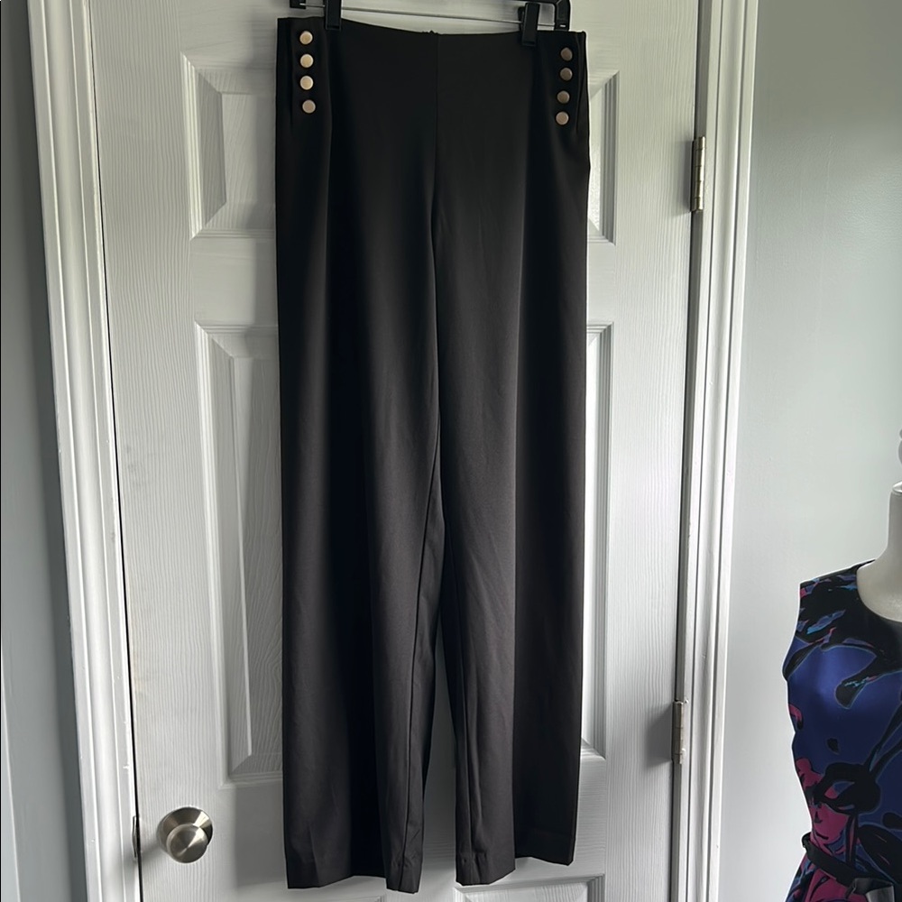 Chic Black Wide-Leg High-Waisted Pants